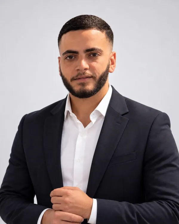 محمد جبارين – رئيس المبيعات والعمليات – الإمارات